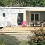 Pradelongue 4* Moustajon