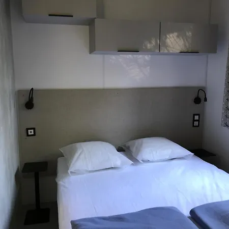 Pradelongue 4*